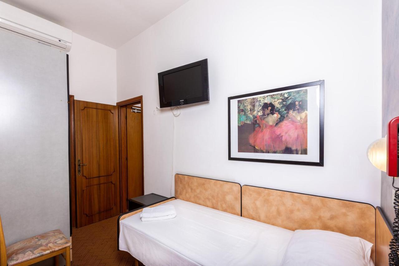 Hotel Albatros Rimini Ngoại thất bức ảnh