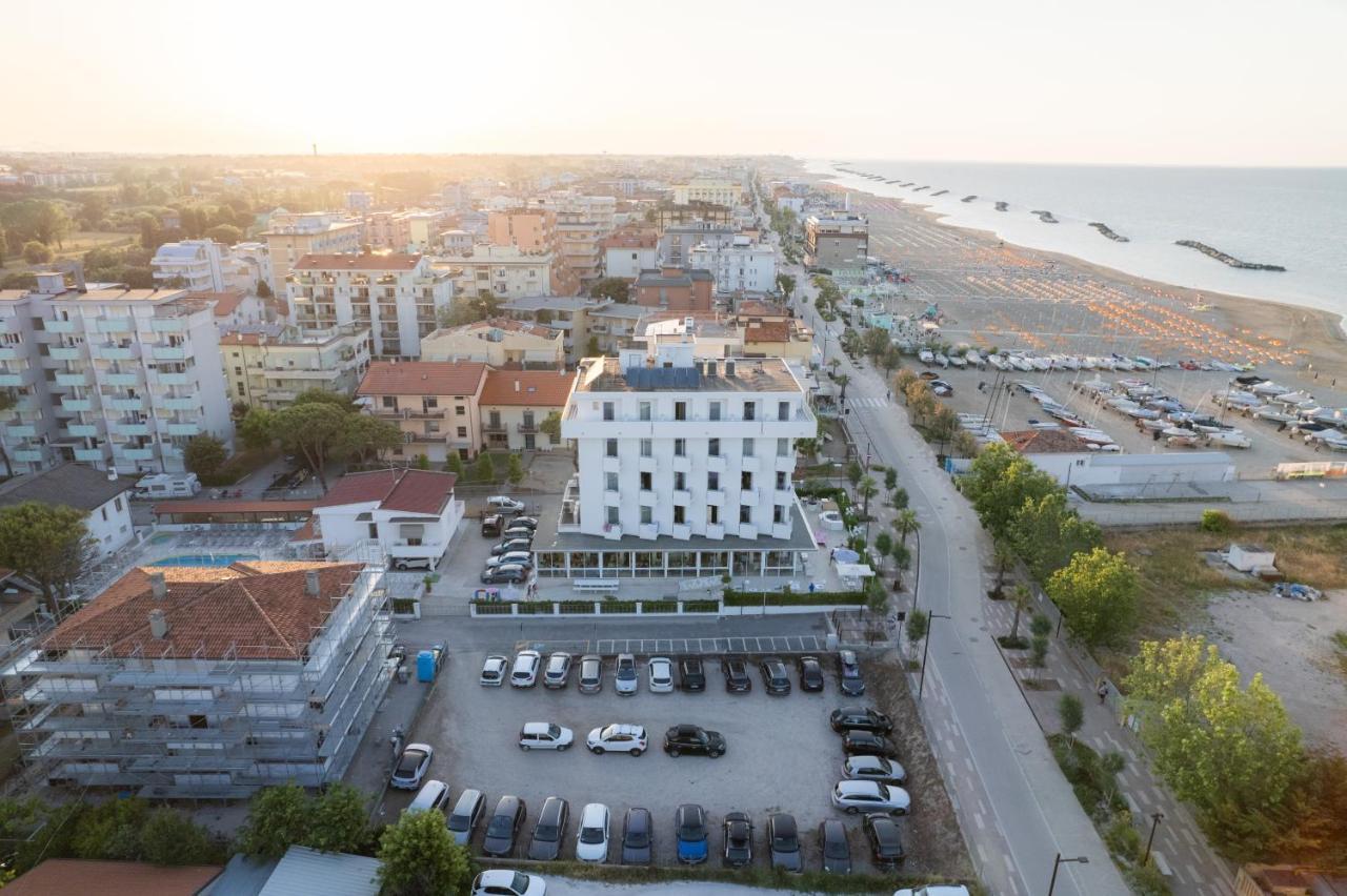 Hotel Albatros Rimini Ngoại thất bức ảnh